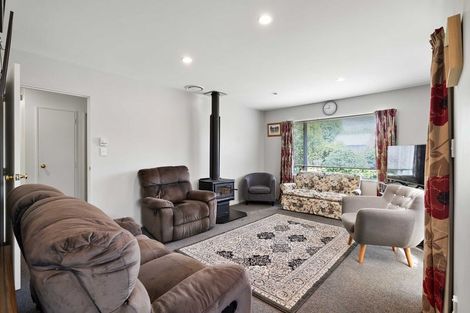 Photo of property in 1 Oakden Drive, Darfield, 7510