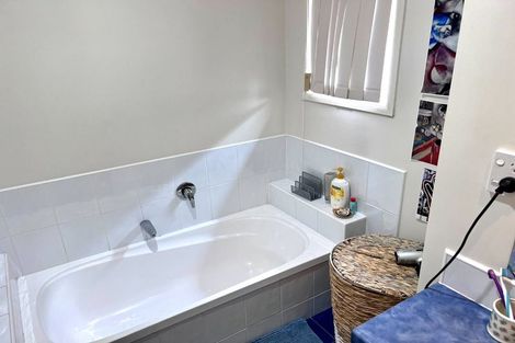 Photo of property in 104 Nautilus Drive, Gulf Harbour, Whangaparaoa, 0930