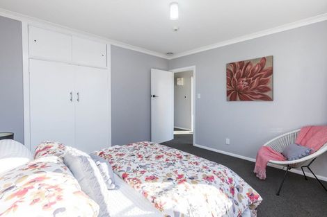 Photo of property in 16 Joseph Grove, Elderslea, Upper Hutt, 5018