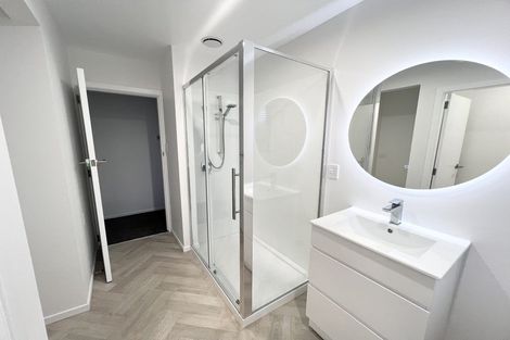 Photo of property in 2/35 Oldwood Street, Bishopdale, Christchurch, 8053