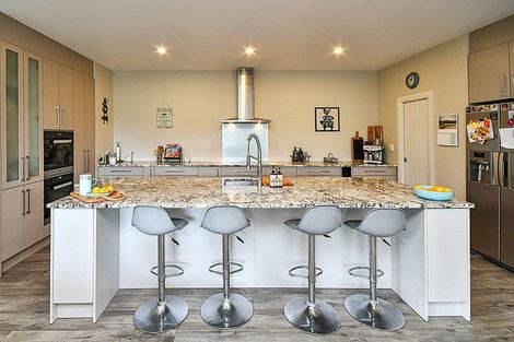 Photo of property in 430 Twilight Road, Brookby, Manurewa, 2576