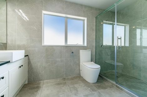 Photo of property in 6 Rauaruhe Road, Karaka, Papakura, 2113