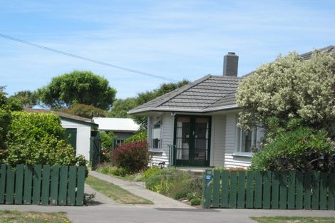 Photo of property in 253 Estuary Road, South New Brighton, Christchurch, 8062