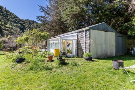 Photo of property in 162 Moonshine Hill Road, Riverstone Terraces, Upper Hutt, 5371