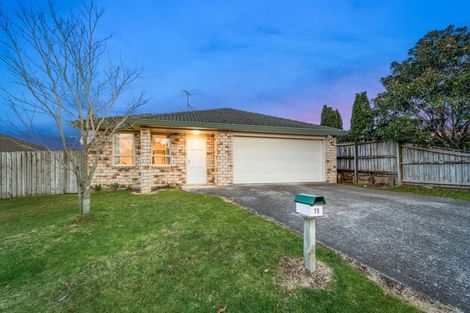 Photo of property in 75 Riverside Drive, Waiuku, 2123