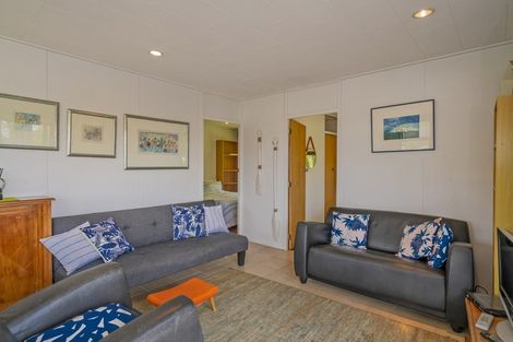 Photo of property in 36 Grierson Close, Hahei, Whitianga, 3591