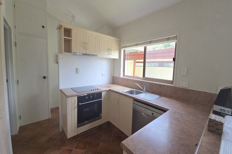 Photo of property in 26 Charles Street, Westshore, Napier, 4110