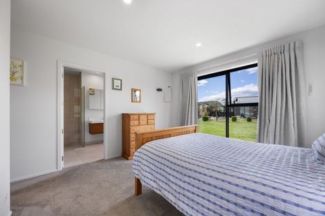 Photo of property in 5 Parkview Street, Wanaka, 9382