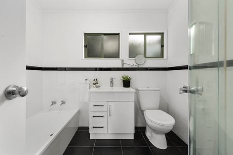 Photo of property in 70 Bell Street, Judea, Tauranga, 3110