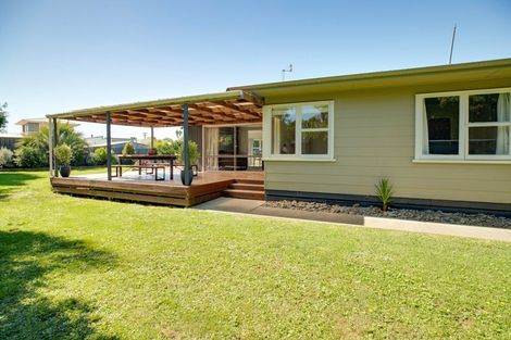 Photo of property in 9 Albert Street, Clive, 4102