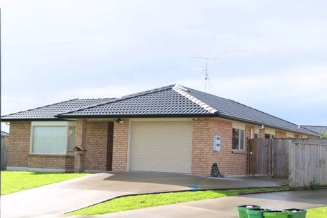 Photo of property in 12 Erne Crescent, East Tamaki, Auckland, 2016