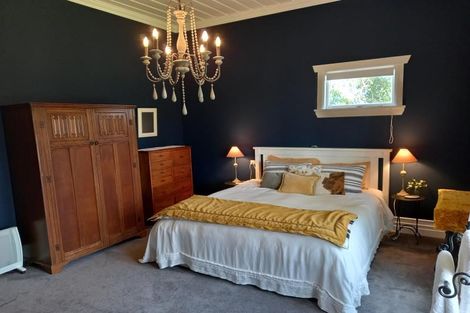 Photo of property in 10 Rawhiti Street, Vogeltown, New Plymouth, 4310