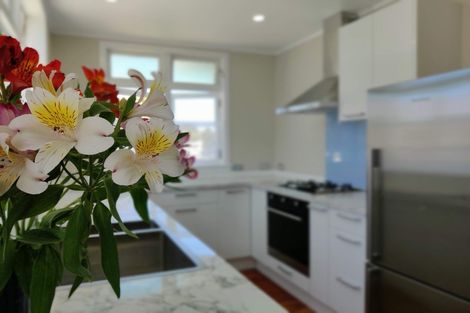 Photo of property in 3a Bayview Road, Hauraki, Auckland, 0622