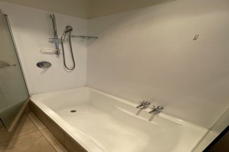 Photo of property in 352 Blenheim Road, Upper Riccarton, Christchurch, 8041