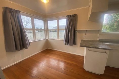 Photo of property in 4 Thornton Place, Melville, Hamilton, 3206