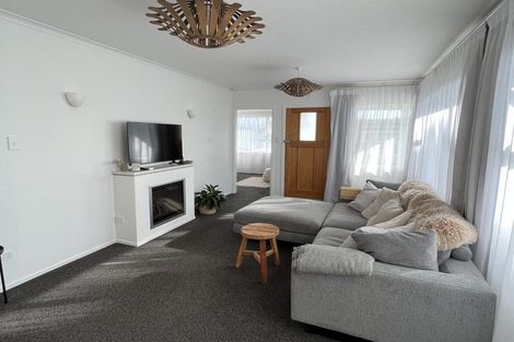 Photo of property in 67 Record Street, Fitzroy, New Plymouth, 4312