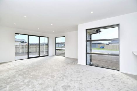 Photo of property in 16 Grey View Grove, Rangiora, 7400