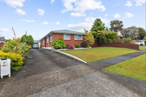 Photo of property in 7 Coventry Street, Highbury, Palmerston North, 4412