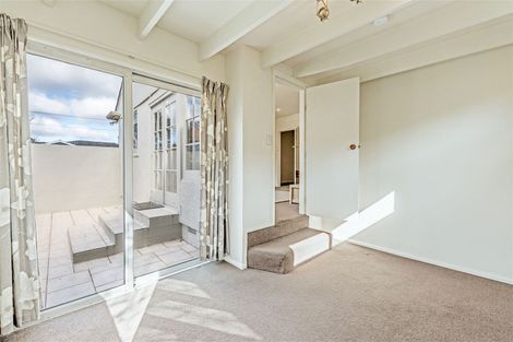 Photo of property in 21 Dinton Street, Russley, Christchurch, 8042