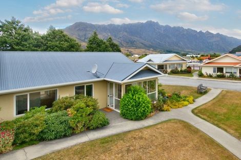 Photo of property in Frankton Court, 32 Mcbride Street, Frankton, Queenstown, 9300