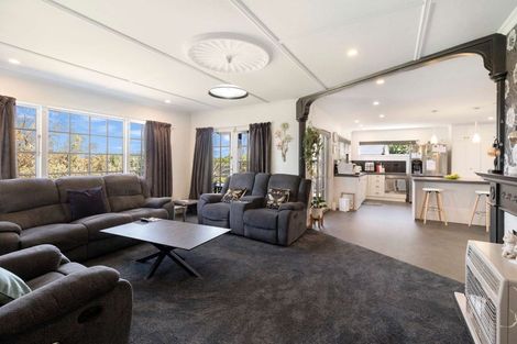 Photo of property in 2 Montgomery Road, Otamatea, Whanganui, 4501