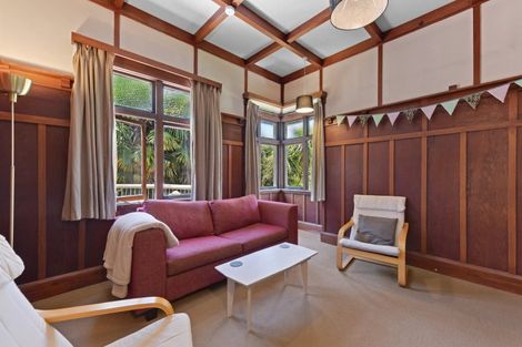 Photo of property in 60 Renwick Place, Nelson South, Nelson, 7010