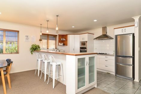 Photo of property in 6 Sandowne Close, Rototuna North, Hamilton, 3210