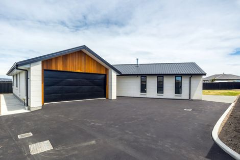 Photo of property in 25 Lazarette Loop, Gleniti, Timaru, 7910