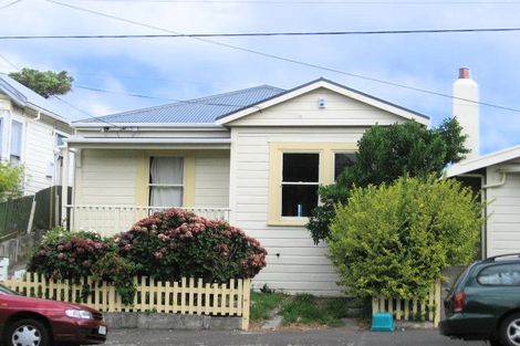 Photo of property in 25 Chilka Street, Berhampore, Wellington, 6023