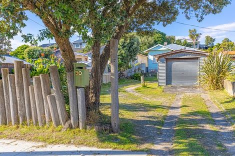 Photo of property in 30 Karaka Street, Castlecliff, Whanganui, 4501