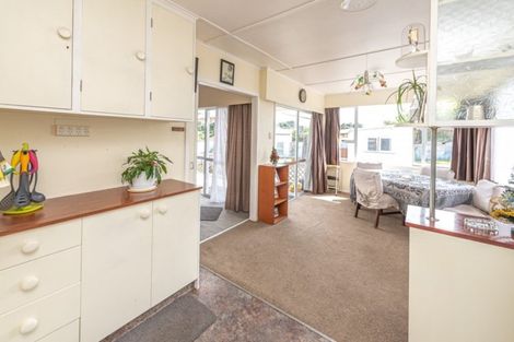 Photo of property in 92 Swiss Avenue, Gonville, Whanganui, 4501