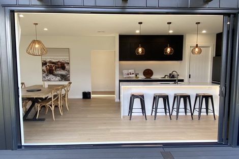 Photo of property in 44 Ngaru Crescent, Wharewaka, Taupo, 3330