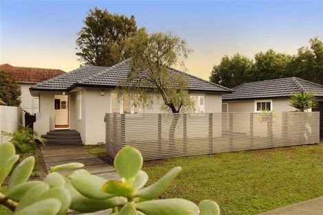 Photo of property in 1/22 Francis Street, Hauraki, Auckland, 0622