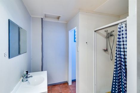 Photo of property in 27a Enfield Road, Hospital Hill, Napier, 4110