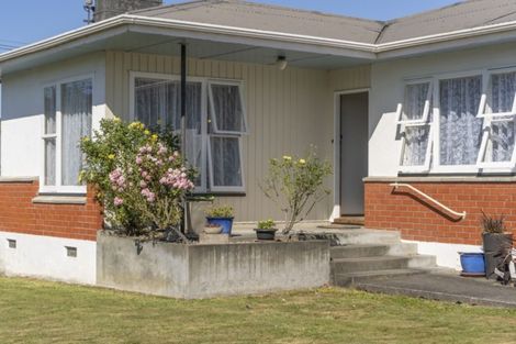 Photo of property in 13 Wavell Crescent, Lansdowne, Masterton, 5810