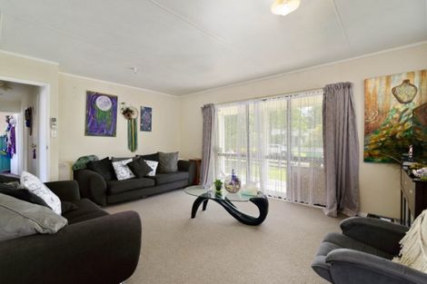 Photo of property in 38a Aquarius Drive, Kawaha Point, Rotorua, 3010