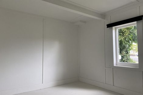 Photo of property in 18 Shoal Bay Road, Devonport, Auckland, 0624