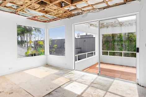 Photo of property in 9 Paritai Drive, Orakei, Auckland, 1071