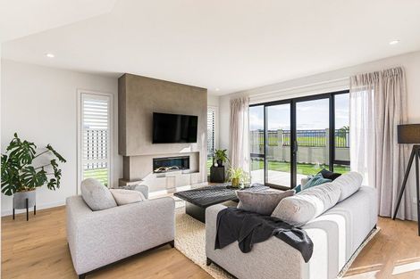 Photo of property in 74 Pelorus Avenue, Poraiti, Napier, 4112