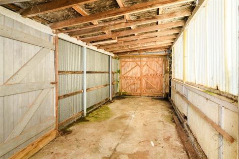 Photo of property in 27 Lower High Street, Marton, 4710