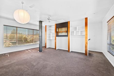 Photo of property in 20 Commins Road, Onerahi, Whangarei, 0110