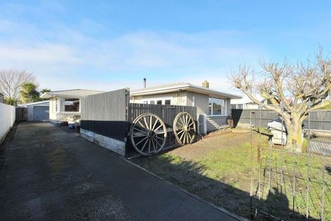 Photo of property in 12 Glenrowan Avenue, Avondale, Christchurch, 8061