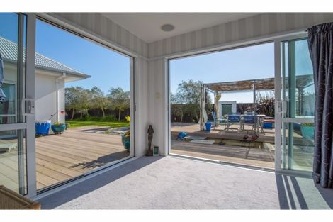 Photo of property in 3 Te Wairewa Street, Pegasus, 7612