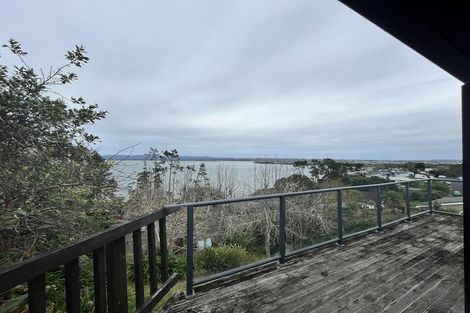 Photo of property in 43 Rosecamp Road, Beach Haven, Auckland, 0626