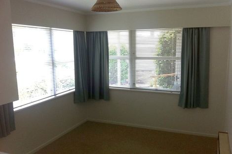 Photo of property in 5 Kensington Place, Fairfield, Hamilton, 3214