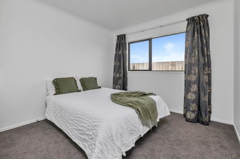 Photo of property in 46 Maturiki Drive, One Tree Point, 0118