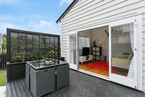 Photo of property in 4 Bowers Road, Glen Eden, Auckland, 0602