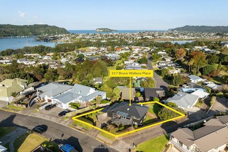 Photo of property in 127 Bruce Wallace Place, Whangamata, 3620