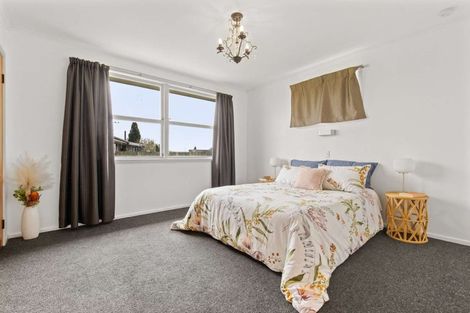 Photo of property in 15 Sunrise Avenue, Owhata, Rotorua, 3010