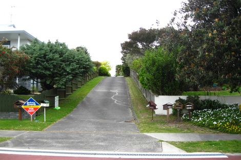 Photo of property in 33a Alec Craig Way, Gulf Harbour, Whangaparaoa, 0930
